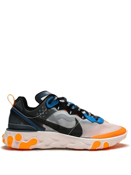 Nike: Серые кроссовки  React Element 87