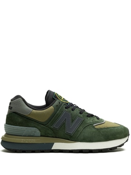 New Balance: Зелёные кроссовки  574