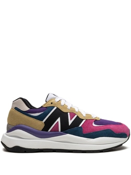 New Balance: Розовые кроссовки  57/40