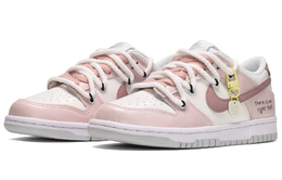 Nike: Розовые кроссовки  Dunk