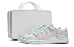 Nike: Розовые кроссовки  Dunk