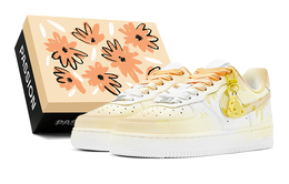 Nike: Оранжевые кроссовки  Air Force 1