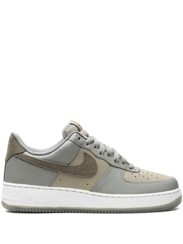 Nike: Серые кроссовки  Air Force 1