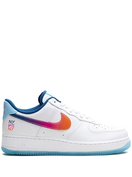 Nike: Белые кроссовки  Air Force 1
