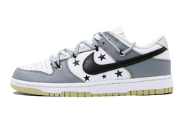 Nike: Белые кроссовки  Dunk