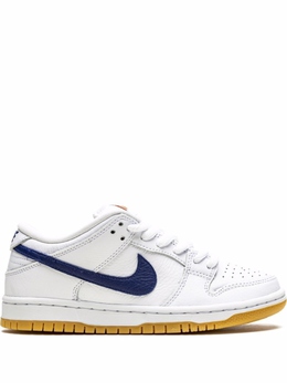 Nike: Белые кроссовки  SB Dunk Low Pro