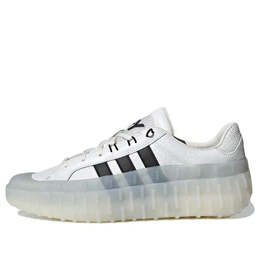 Adidas: Белые кроссовки 