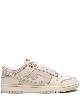 Nike: Светлые кроссовки  Dunk Low