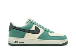 Nike: Зелёные кроссовки  Air Force 1