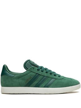 Adidas: Зелёные кроссовки  Gazelle