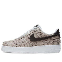 Nike: Белые кроссовки  Air Force 1