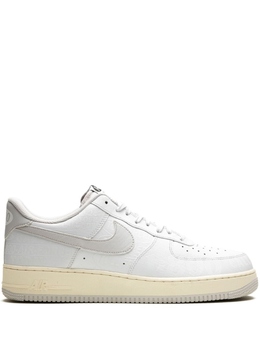 Nike: Белые кроссовки  Air Force 1