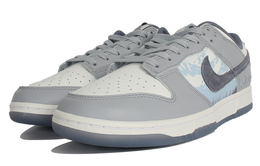Nike: Белые кроссовки  Dunk