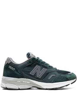 New Balance: Зелёные кроссовки 