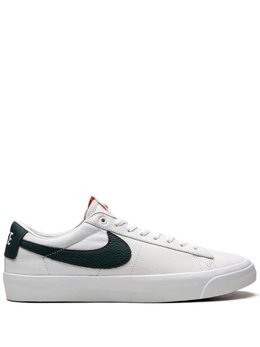 Nike: Белые кеды  SB Zoom Blazer Low GT