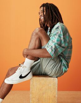 Nike: Белые кроссовки  Blazer Mid 77 Vintage