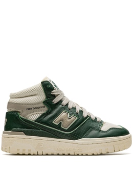 New Balance: Белые кроссовки 