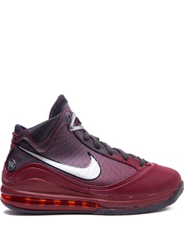 Nike: Красные кроссовки  Air Max Lebron 7