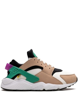 Nike: Бежевые кроссовки  Air Huarache