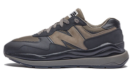 New Balance: Тёмные кроссовки  5740