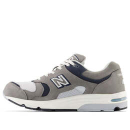 New Balance: Серые кроссовки  1700