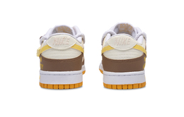 Nike: Белые кроссовки  Dunk