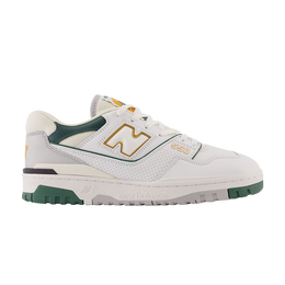 New Balance: Белые кроссовки  550