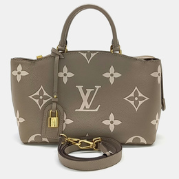 Louis Vuitton: Сумка 