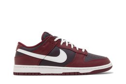 Nike: Красные кроссовки  Dunk Low