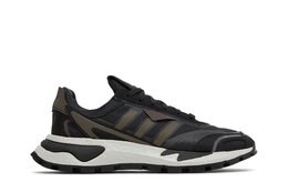 Adidas: Чёрные кроссовки  Retropy P9