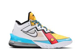 Nike: Белые кроссовки  Lebron 18