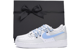 Nike: Белые кроссовки  Air Force 1