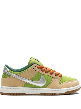 Nike: Зелёные кроссовки  SB Dunk Low