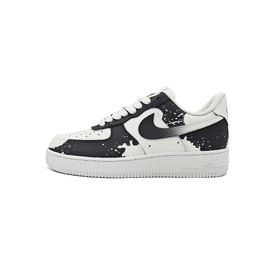 Nike: Белые кроссовки  Air Force 1