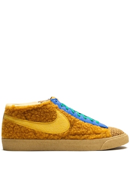 Nike: Коричневые кроссовки  Blazer Mid