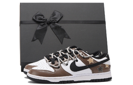 Nike: Коричневые кроссовки  Dunk