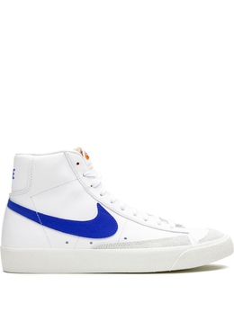 Nike: Белые кеды  Blazer Mid 77