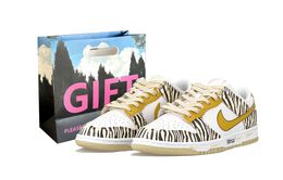 Nike: Жёлтые кроссовки  Dunk