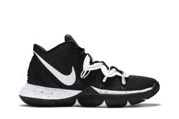 Nike: Чёрные кроссовки  Kyrie 5