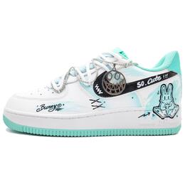 Nike: Белые кроссовки  Air Force 1