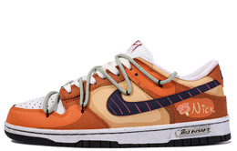 Nike: Оранжевые кроссовки  Dunk