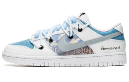 Nike: Белые кроссовки  Dunk