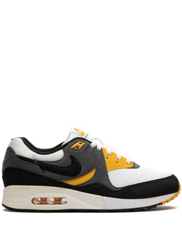 Nike: Светлые кроссовки  Air Max