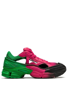 Adidas: Розовые кроссовки  Ozweego