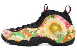 Nike: Белые кроссовки  Foamposite One