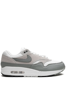 Nike: Серые кроссовки  Air Max 1