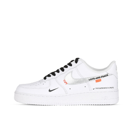 Nike: Белые кроссовки  Air Force 1