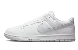 Nike: Белые кроссовки  Dunk