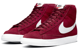 Nike: Красные кроссовки  Blazer Mid 77