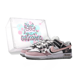 Nike: Розовые кроссовки  Dunk